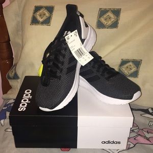 Adidas cloudfoam sneakers